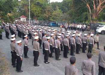 Ratusan Personel Polresta Balikpapan Siap Amankan Pengundian Nomor Urut Paslon Pilkada