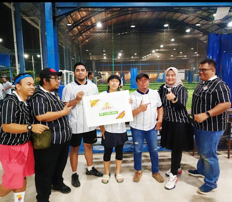 “Wartawan FBI Tampil Juara Satu Badminton, Ikut Meriahkan 22 Tahun Hulu Migas Kalsul”