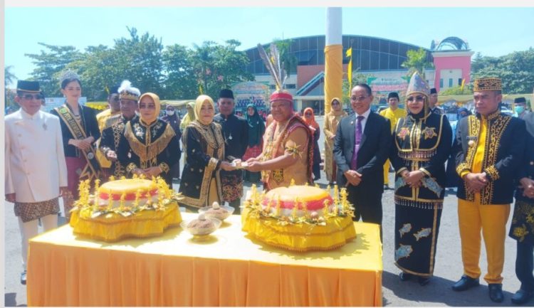 HUT Berau ke-71 dan Tanjung Redeb 214 Tahun