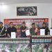 Satgas Pamtas Yonarmed 11 Kostrad Serahkan Barang Bukti Penyelundupan ke Bea Cukai