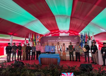 Kapolres Kutai Barat Bersama Dandim 0912 Kubar Beserta Forkopimda Hadiri Deklarasi Pemilu Damai