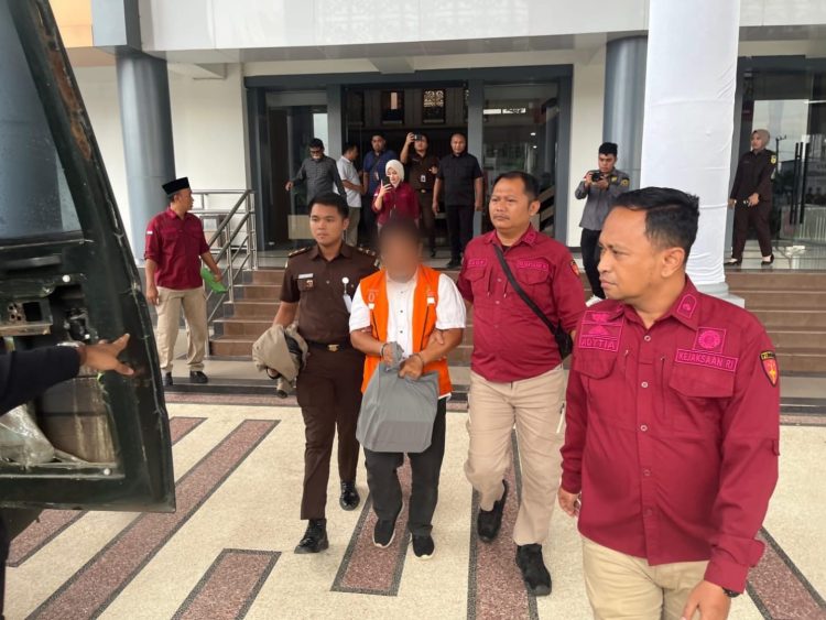 Diduga Terima Suap Miliaran, Pejabat Kehutanan Berau Ditangkap