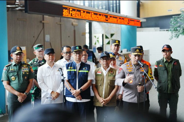 Libur Nataru, Kapolri Perintahkan Jajaran Antisipasi Mobilitas Warga di Kawasan Anyer