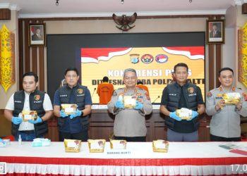 Gelar Konferensi Pers, Polda Kaltim Ungkap Kasus Sabu Seberat 9,8 Kilo Gram