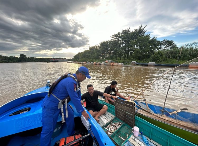 Program Polisi RW Ditpolairud Polda Kaltim, Sosialisasikan kepada Nelayan tentang Bahaya Destructive Fishing