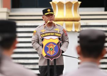 Pimpin Apel Pagi Perdana, Kapolda Kaltim Tekankan Kedisiplinan dan Profesionalisme Personel