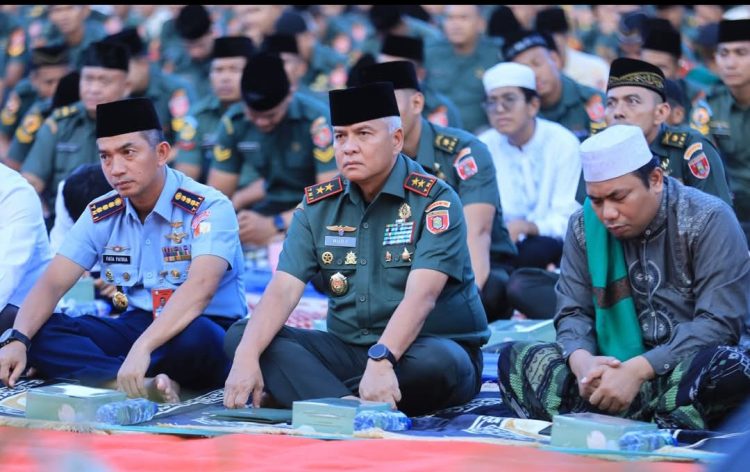 Penuh Khidmat, Kodam VI/Mulawarman Peringati Nuzulul Quran 1446 H/2025 M di Halaman Makodam