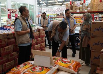 Ditreskrimsus Polda Kaltim Sidak Stok Dan  Harga Beras SPHP Di Pasaran