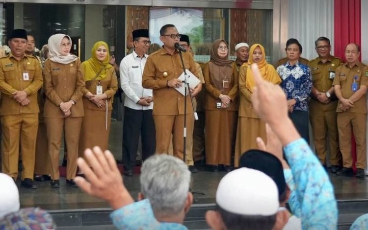 Kaltim Berangkatkan Penjaga Rumah Ibadah Non-Muslim ke Tanah Suci
