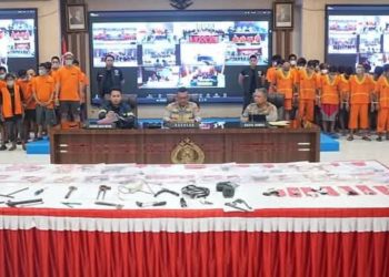 Polda Kaltim Gelar Konfrensi Pers : Operasi Jaran Mahakam 2025 Ungkap 95 Tersangka Curanmor