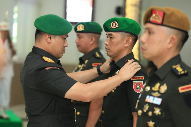 Sambut Ramadan, Kodam VI/Mulawarman Lantik Pejabat Baru dan Perkuat Soliditas Persit