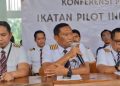 Jenazah Dievakuasi, Pilot Desak Keamanan Bandara di Papua Diperketat
