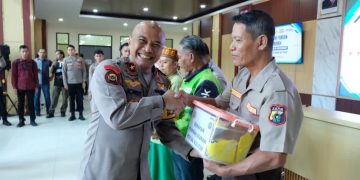 Gerakan Pangan Murah Polri Digelar di Balikpapan, Wakapolda Kaltim Tinjau Langsung Bazar Sembako