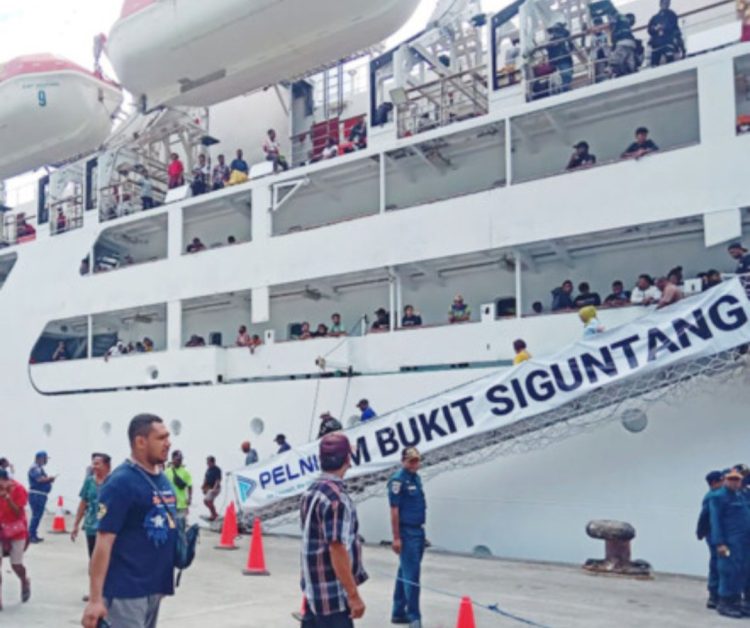 Puncak Arus Balik di Pelabuhan Semayang, Ribuan Penumpang dari Sulawesi dan Jawa Mulai Berdatangan