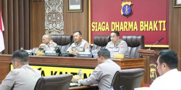 Kapolda Kaltim Pimpin Rapat Anev Sitkamtibmas dan Kesiapan May Day, Tekankan Stabilitas dan Ketahanan Pangan
