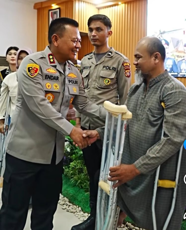 Bakti Kesehatan Polda Kaltim Tembus 350% Target, 2.757 Warga Rasakan Manfaat Langsung Jelang Bhayangkara ke-80