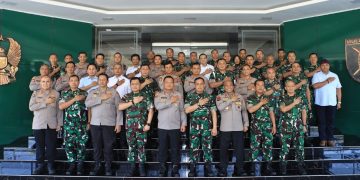 Sinergi Tanpa Batas! Pangdam VI/Mulawarman Sambut Hangat Kunjungan Silaturahmi Kapolda Kaltim