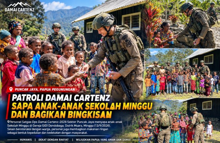 Patroli Damai Cartenz di Puncak Jaya, Sapa Anak-anak Sekolah Minggu dan Bagikan Bingkisan