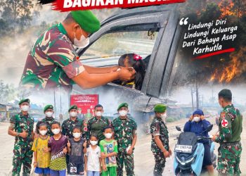 Cegah Dampak Karhutla, Brigif TP 85/BTC Turun ke Jalan Bagikan Masker Gratis