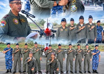 Tradisi Terbang Solo Super Tucano, Dua Penerbang Muda TNI AU Resmi Naik Level